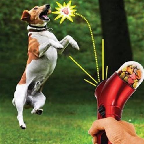New Pet Food Catapult Feeder LAUNCHER funny Dog toy